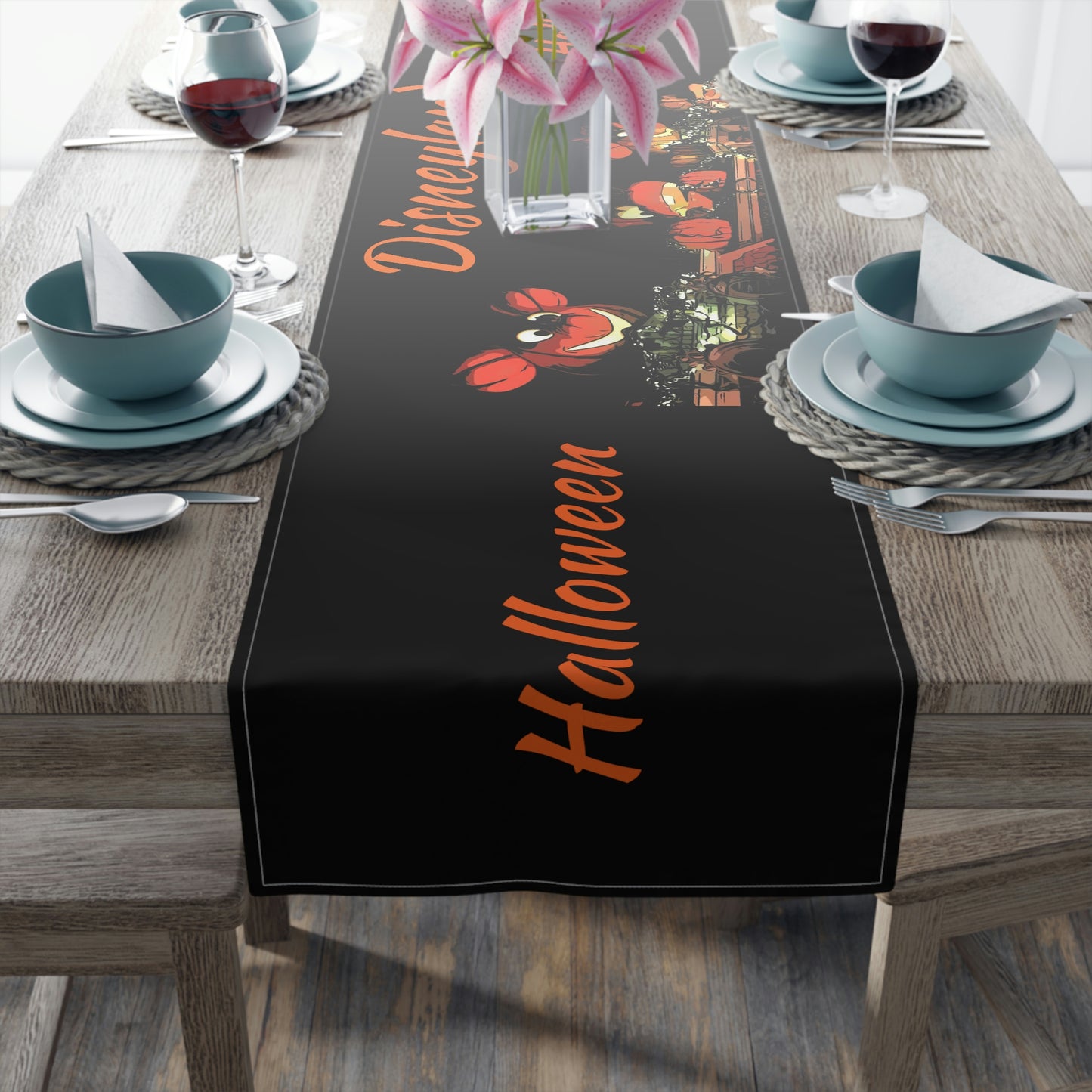 Table Runner (Cotton, Poly) Disneyland ~Halloween~ Front Gate